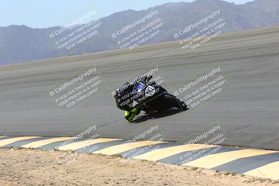 media/Apr-10-2022-SoCal Trackdays (Sun) [[f104b12566]]/Bowl (11am)/